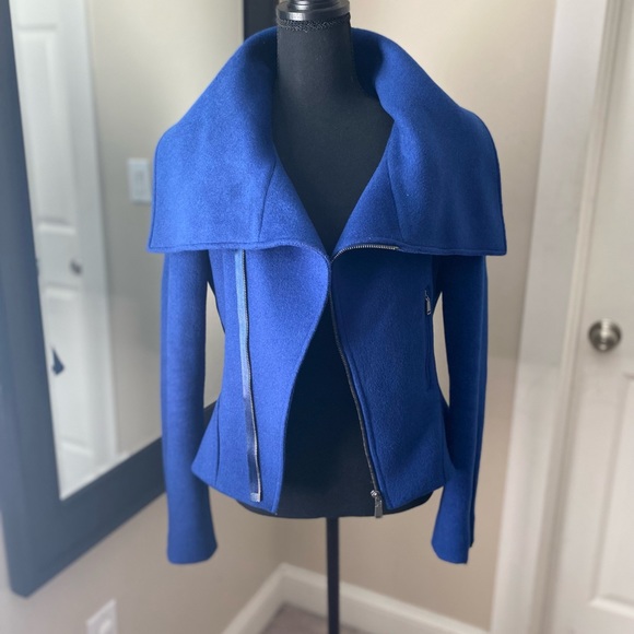 Wool jacket - Picture 2 of 11